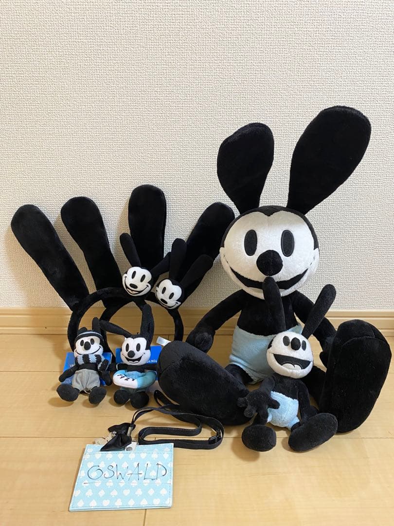 超レア　オズワルド　ぬいぐるみ　キーホルダー　ぬいば　ディズニー