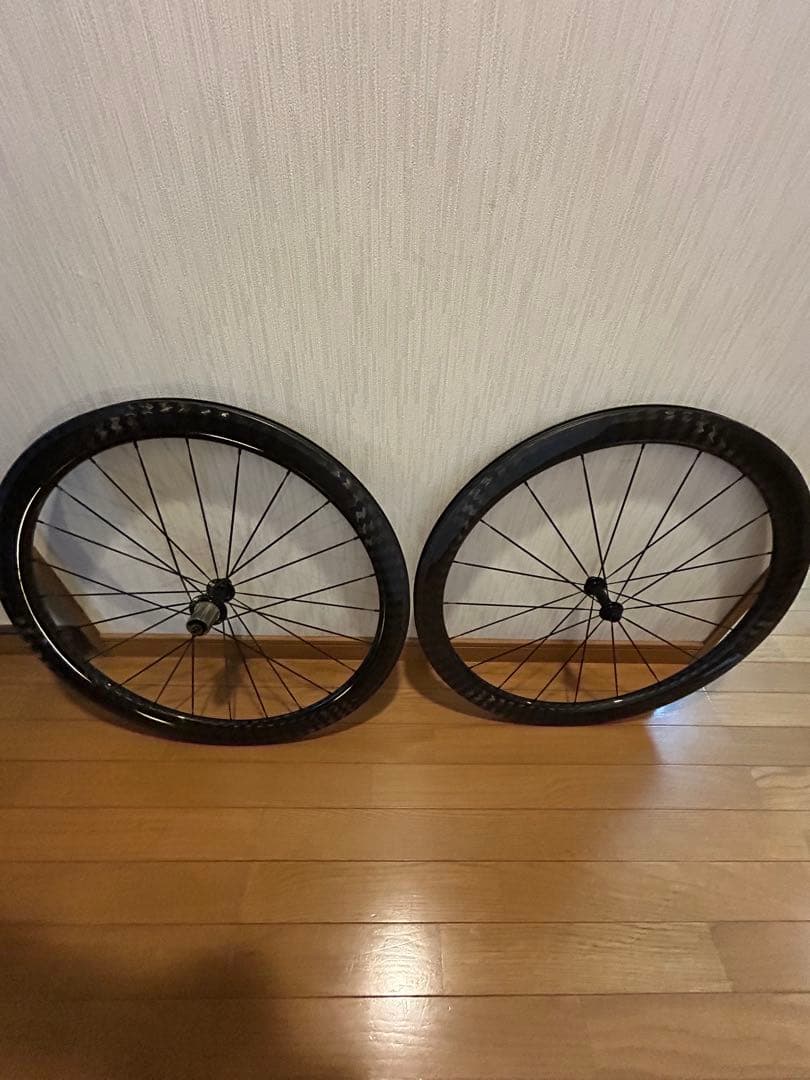 カーボンホイール 前後セット