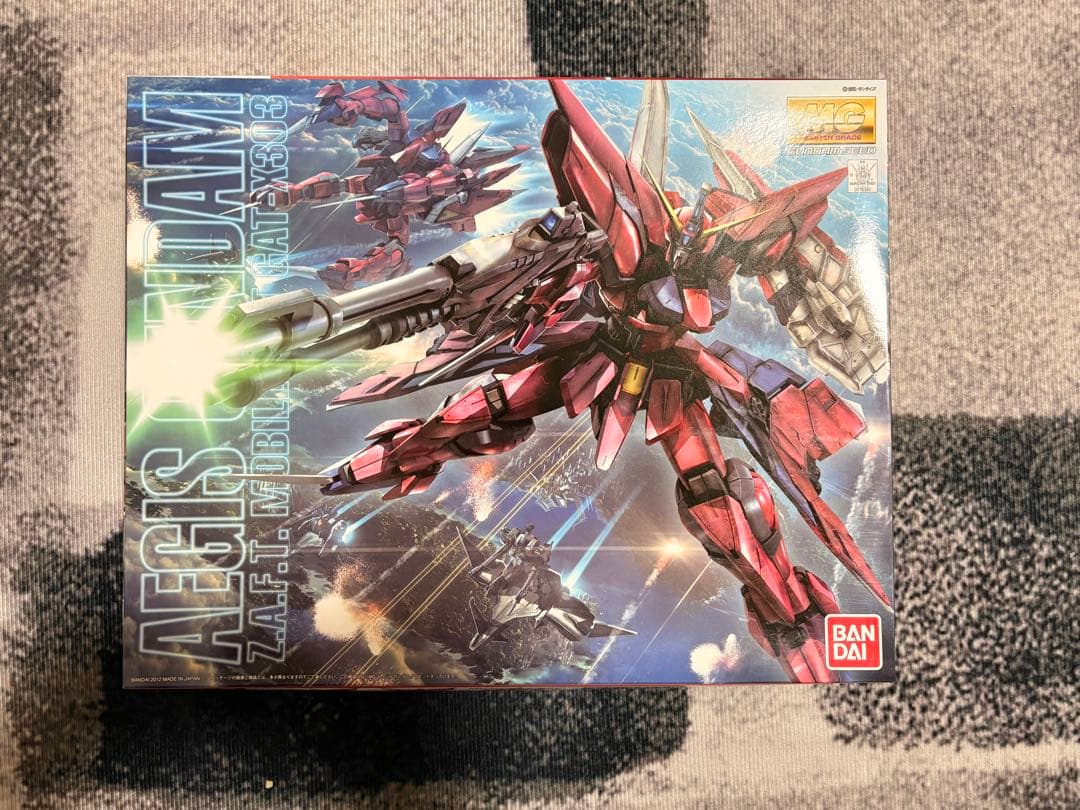 MG イージスガンダム　未組立