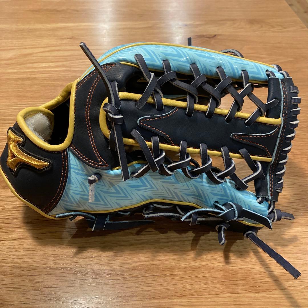 ミズノプロ　軟式用グローブ　外野手用　輝動シリーズ