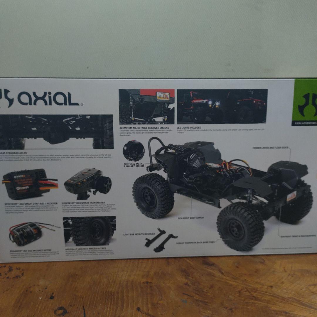 アキシャルSCX10 III Jeep CJ7