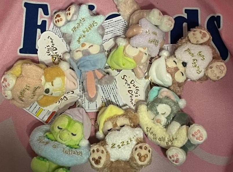 ダッフィーとfriendsのスウィート・ドリームス ぬいぐるみバッジ ぬいバ