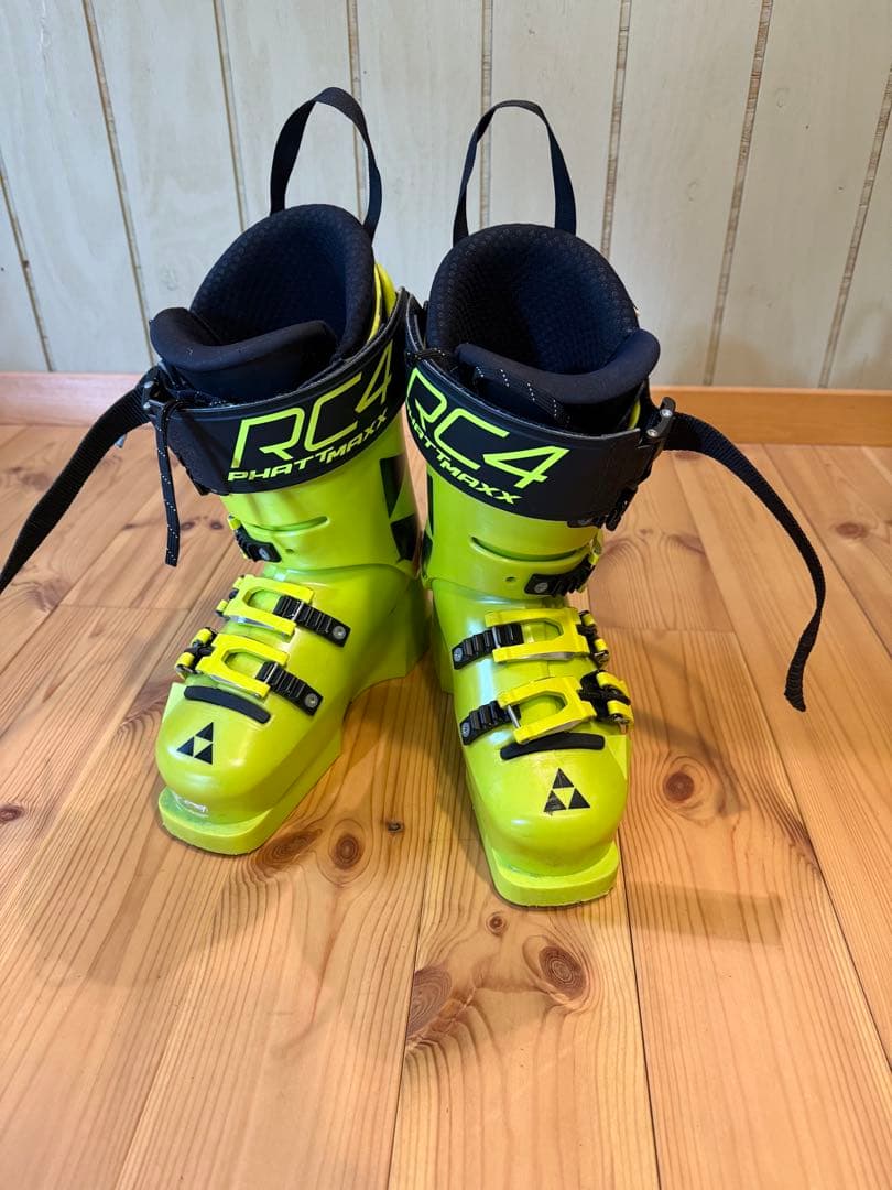 Fischer RC4 スキーブーツ　22.5cm