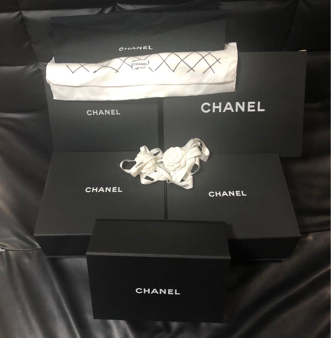 シャネル　バッグ箱　マグネット式箱　保存袋