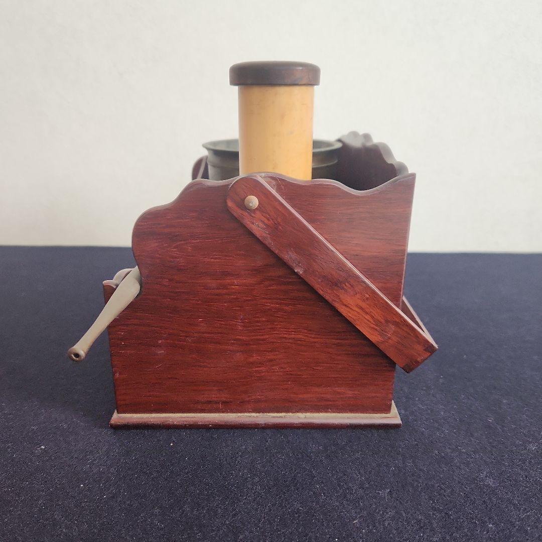 煙草盆‥煙管付き‥紫檀材