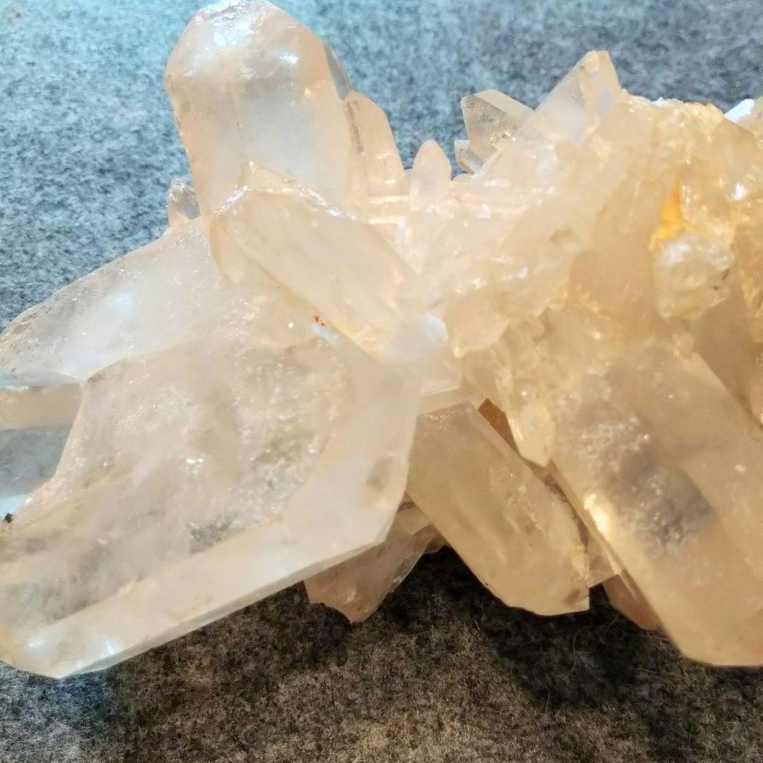 水晶④ ブラジル産 クラスター 772g 原石