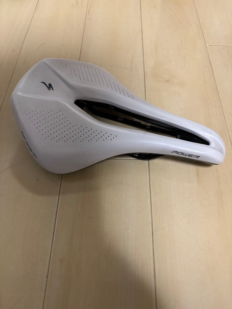 Specialized Power 155mm ホワイトサドル