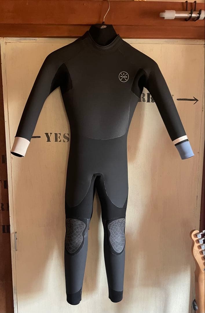 美品✴︎子供140FELLOWセミドライ着画あり