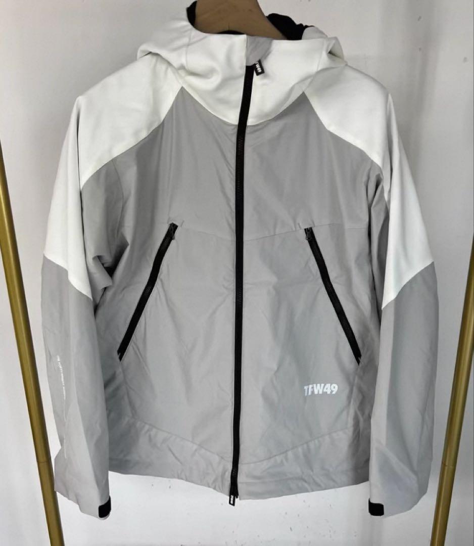 TFW49 OCTA INSULATED PARKA 保温ゴルフジャケット