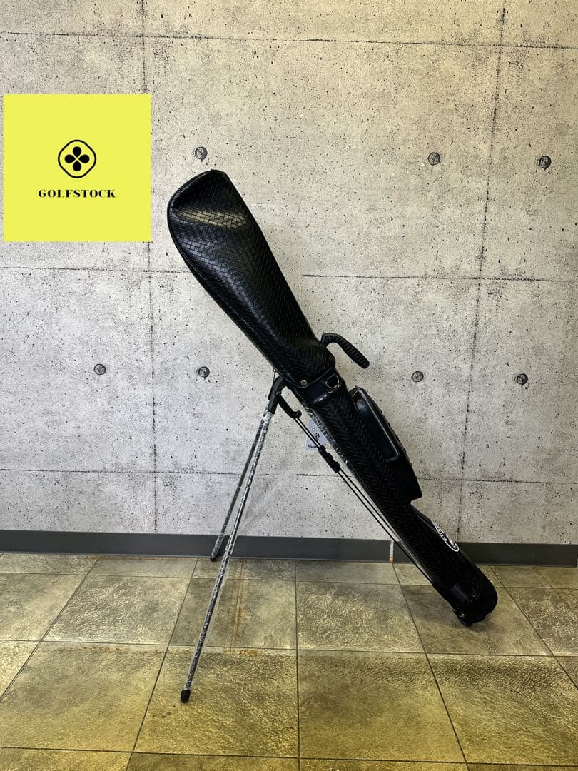 【新品未使用】レザー調セルフスタンド ラッセルノ