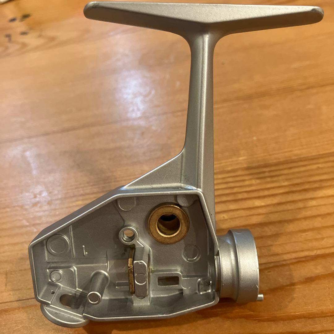 ABU Cardinal 3E ハウジング　ボディー