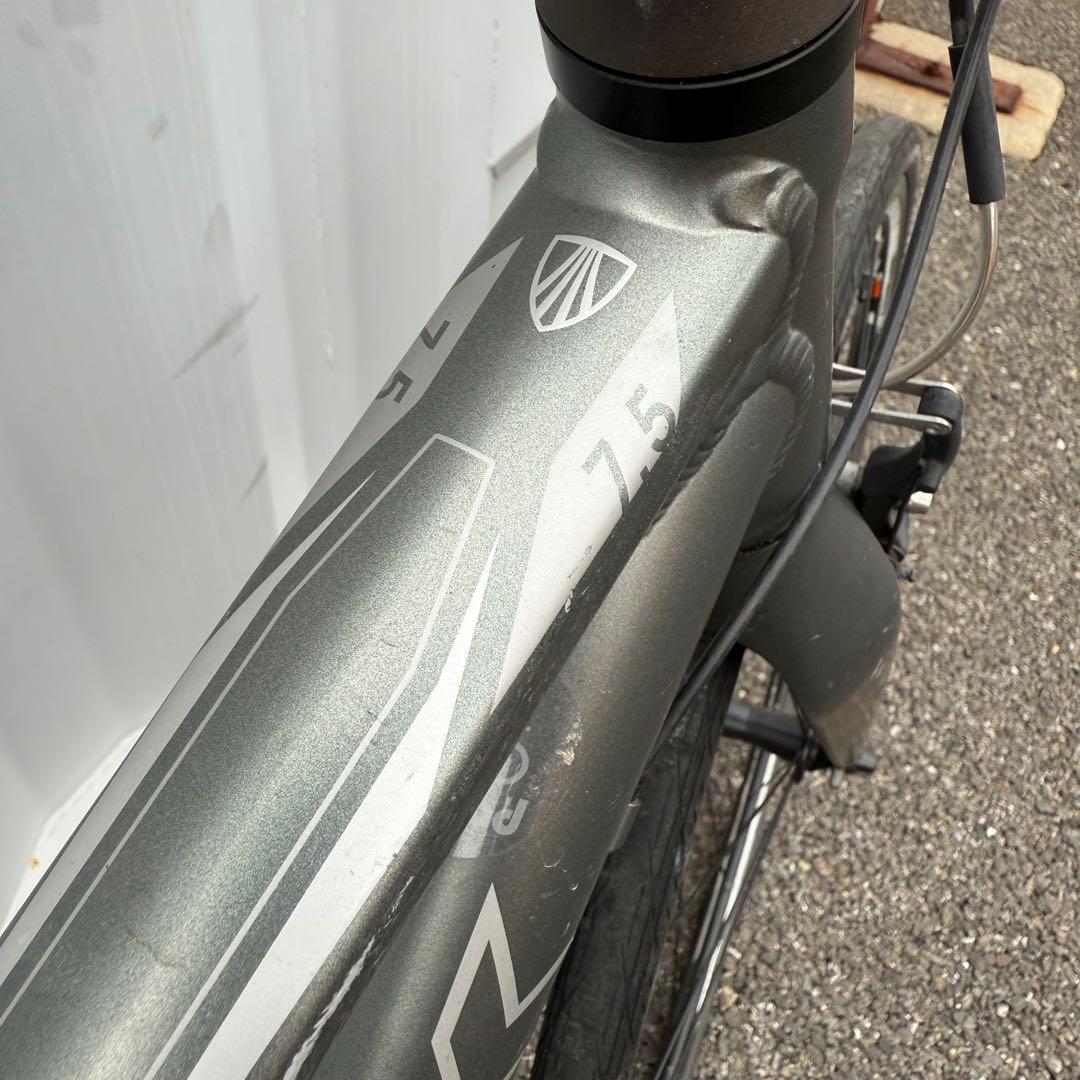 高機能クロスバイク Trek 7.5FX 身長147-155cm 定価10万円