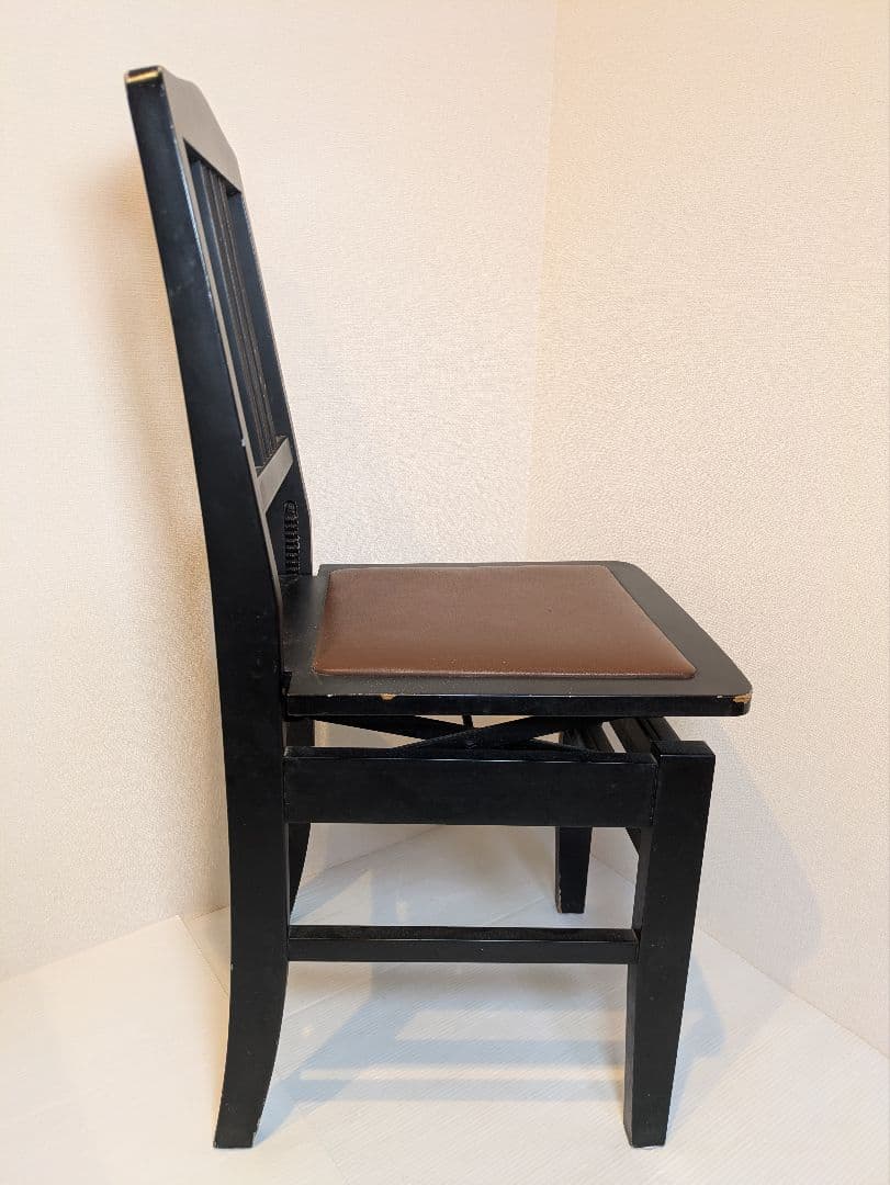 ピアノ椅子　グランドピアノ　背もたれ椅子　トムソン　高さ調整可