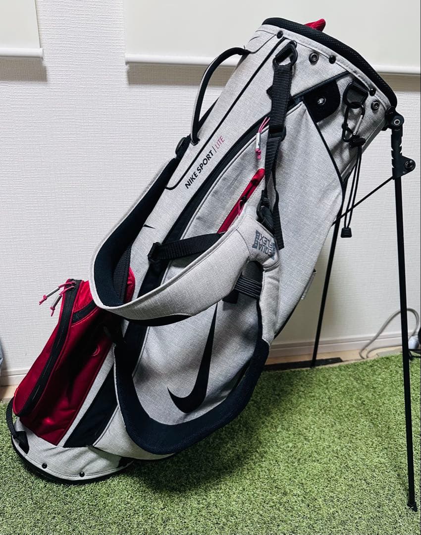 NIKEスポーツライト ゴルフバッグ