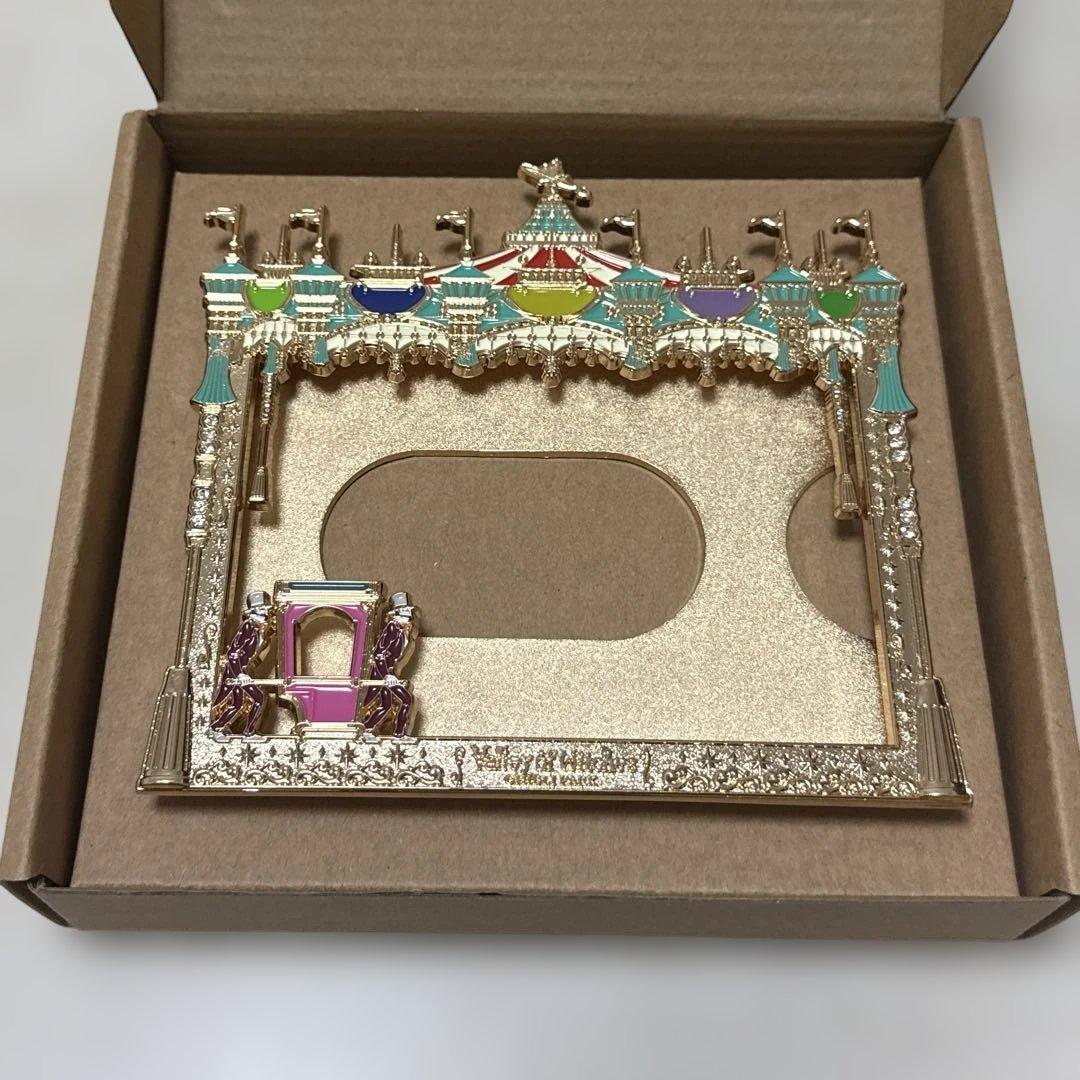 ジブリ 魔女の谷 フレーム付カレンダー　2026メリーゴーランド