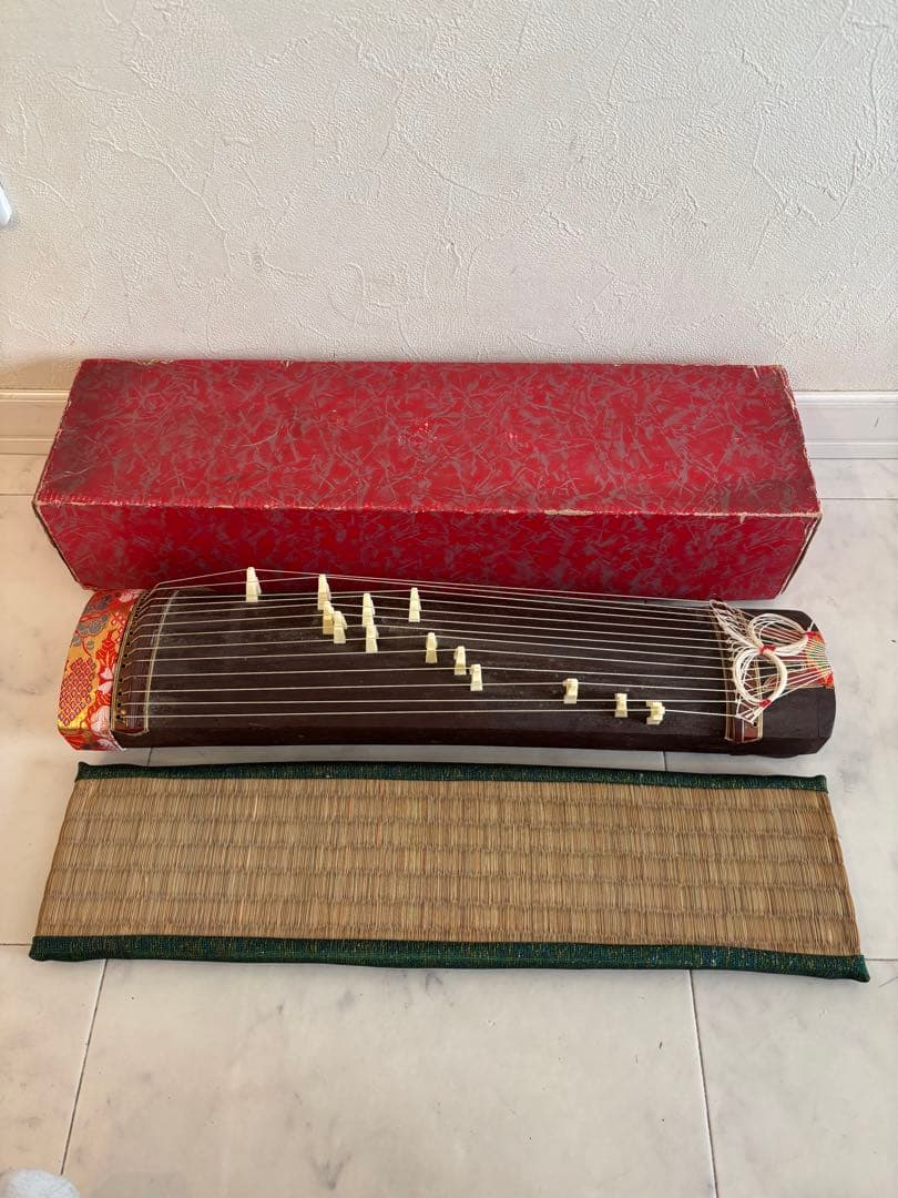 和楽器 ミニ琴 13弦 琴柱付き