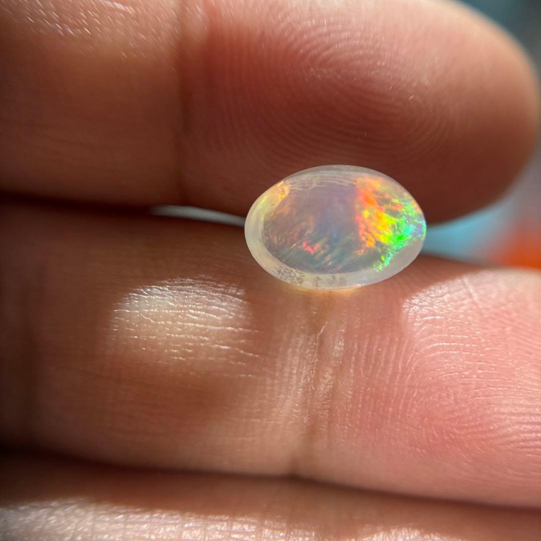 天然シャボン玉 オパール 2.225ct