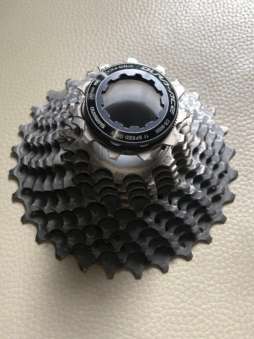 送料込み！デュラエース CS-9000 11-28T 走行極少 雨天未使用