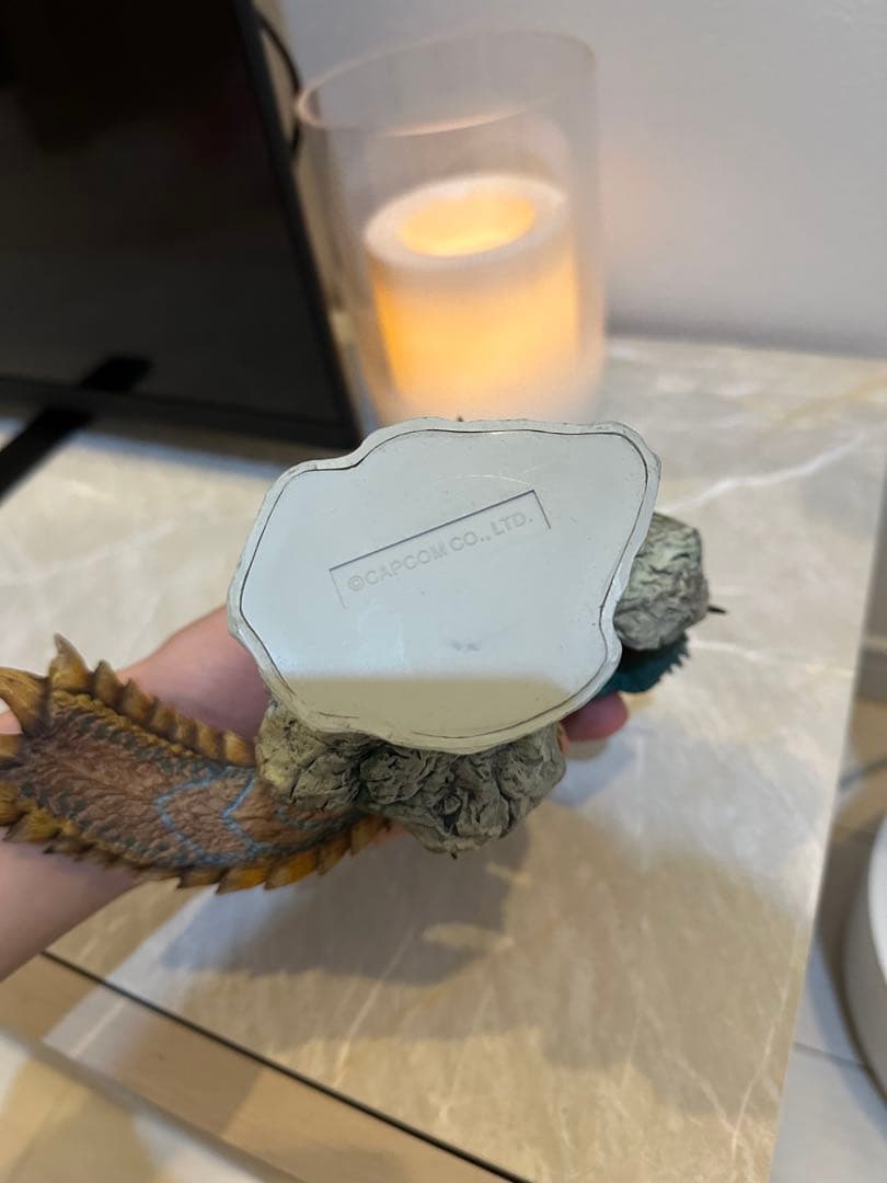 クリエイターズモデル　ジンオウが　初版　箱無し