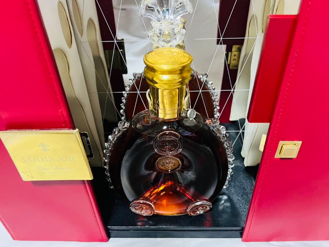 レミーマルタン ルイ13世 バカラ　替栓・冊子・観音開き化粧箱・外箱付！未開封