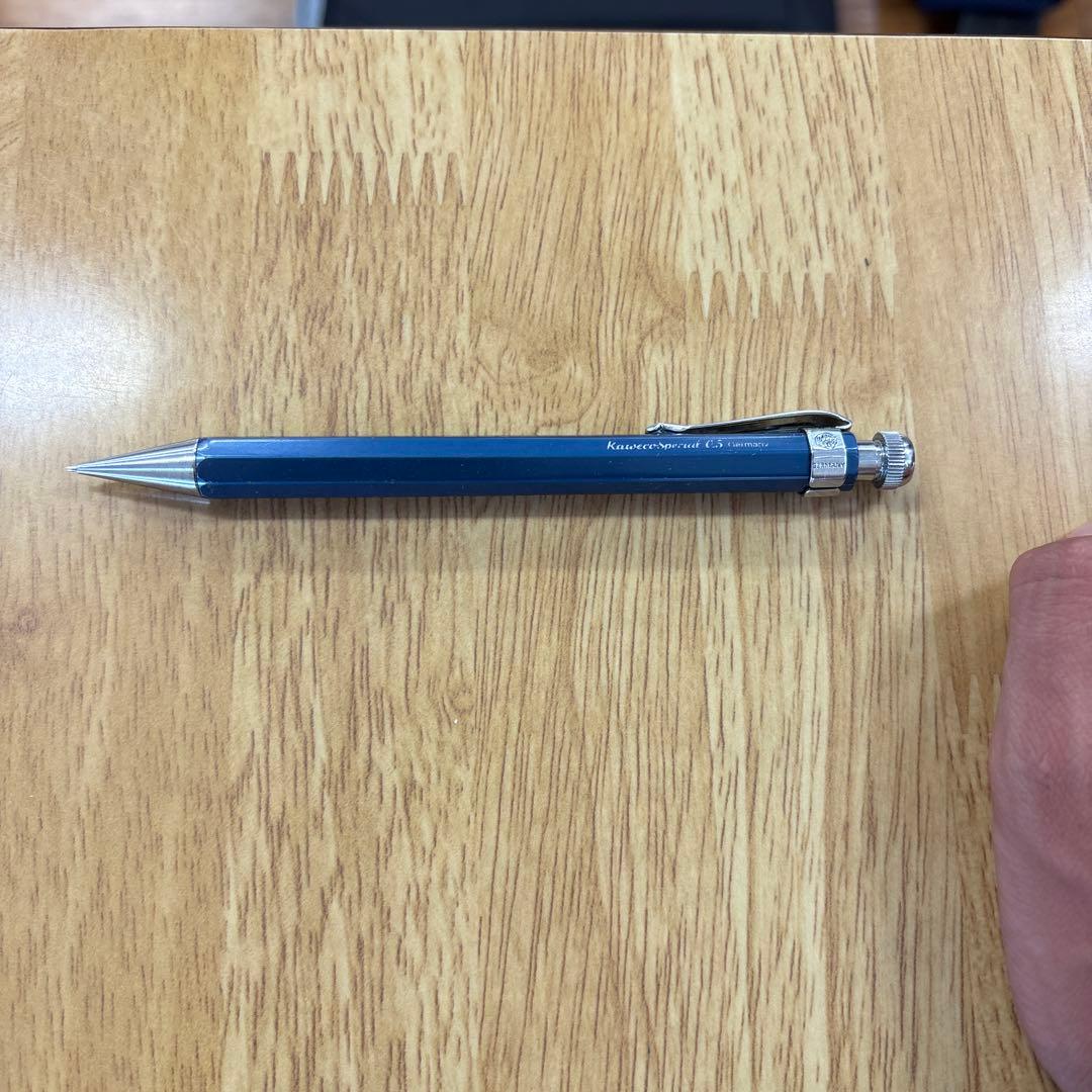 カヴェコスペシャルブルーシャーペン 0.5