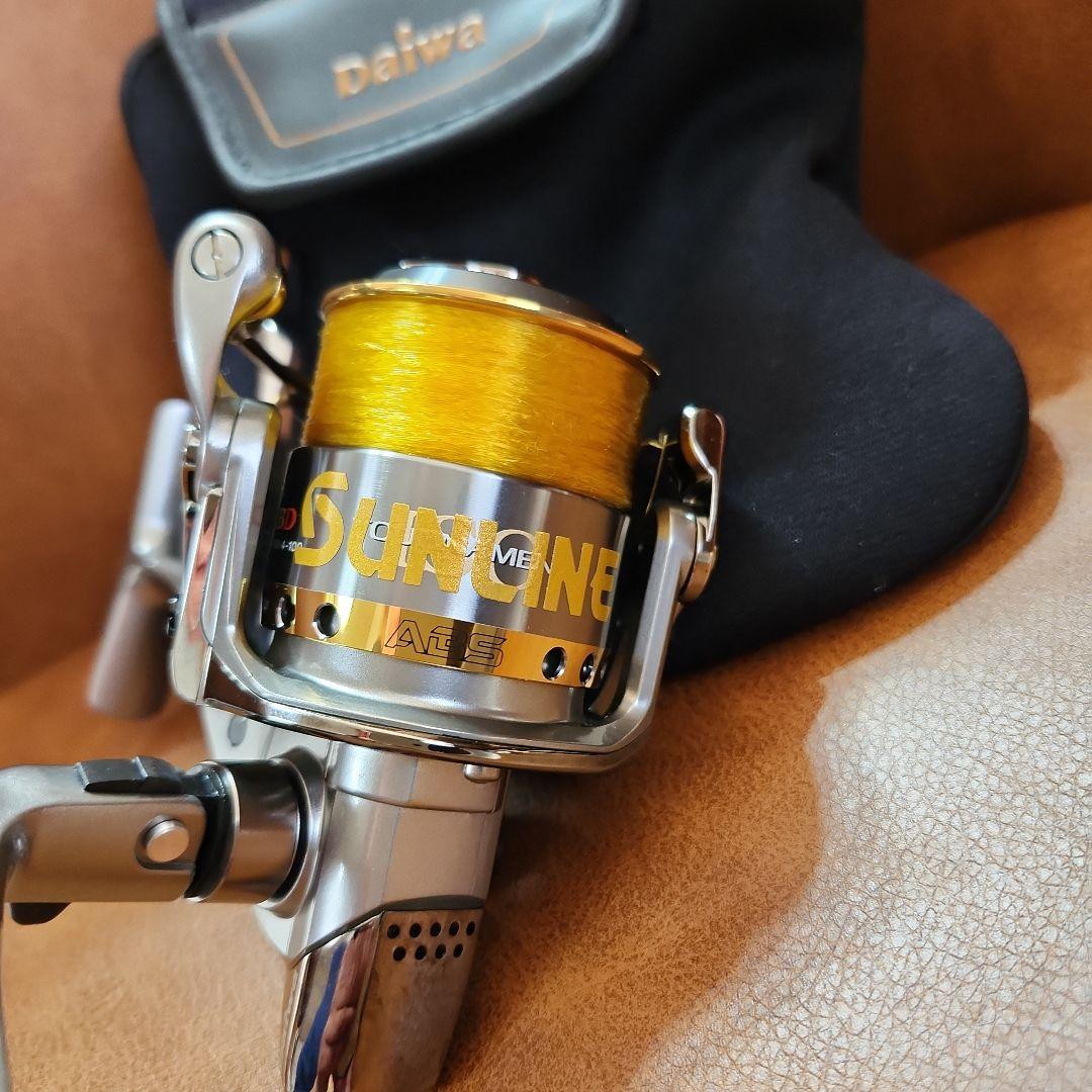 Daiwa トウナメントZ2500LBD スピニングリール