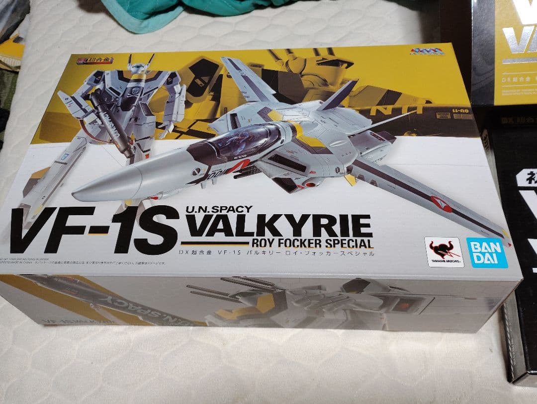 マクロス初回限定版VF-1S バルキリーロイ.フォッカースペシャル