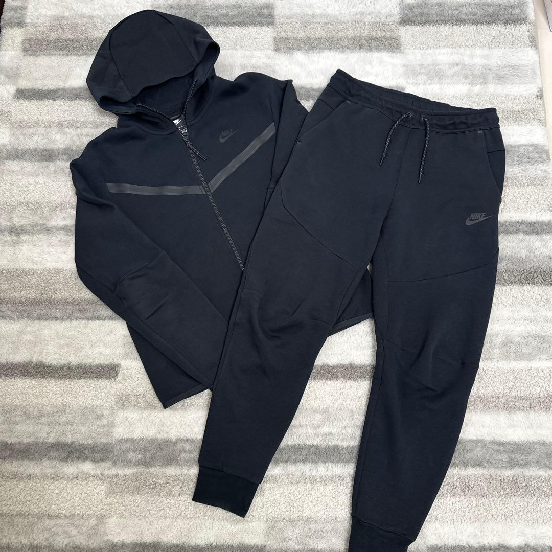 テックフリースジャージ上下セット　ナイキ　正規品　定価33,000円