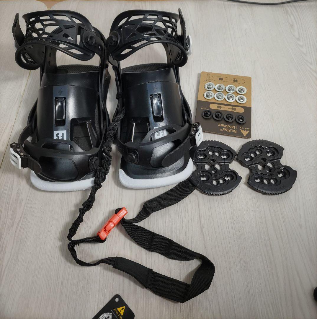 Burtonバートン フリースタイル Re:Flex バインディング