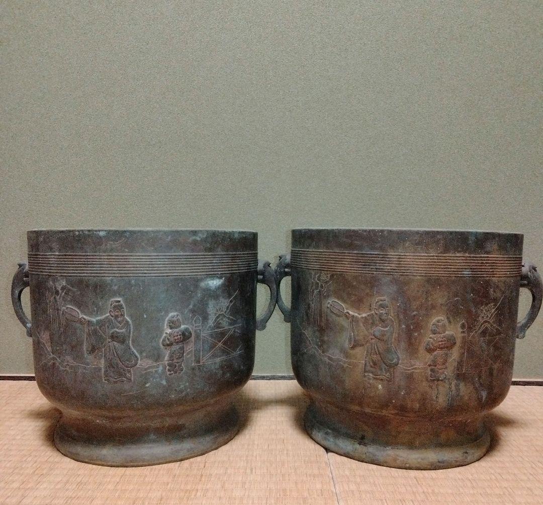 火鉢 伝統的なデザイン　レトロ　骨董