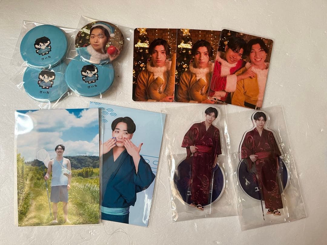 ニシコリ　アクスタ　缶バッジ