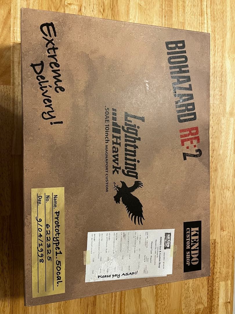 東京マルイ　ライトニングホーク　RE2 バイオハザード