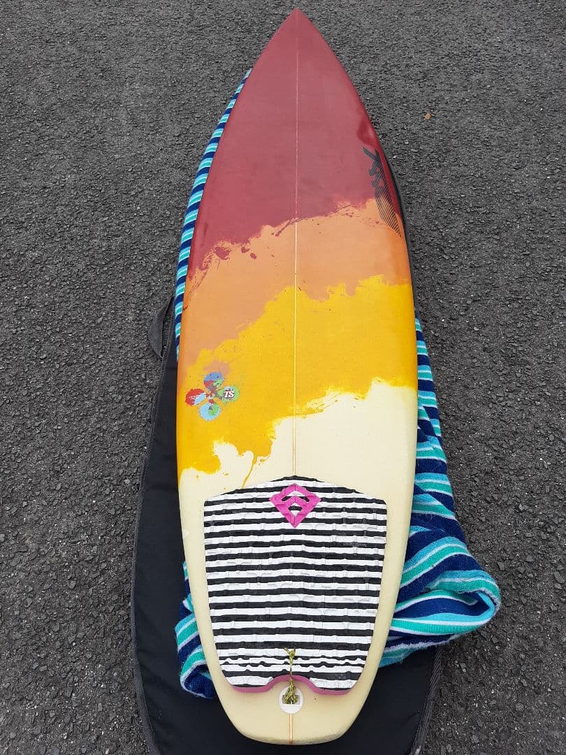 ショートボード　サーフィン