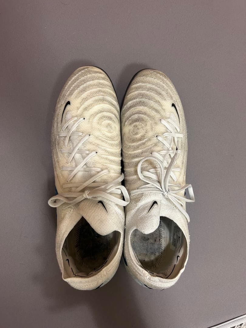 Nike サッカースパイク　ファントムGX