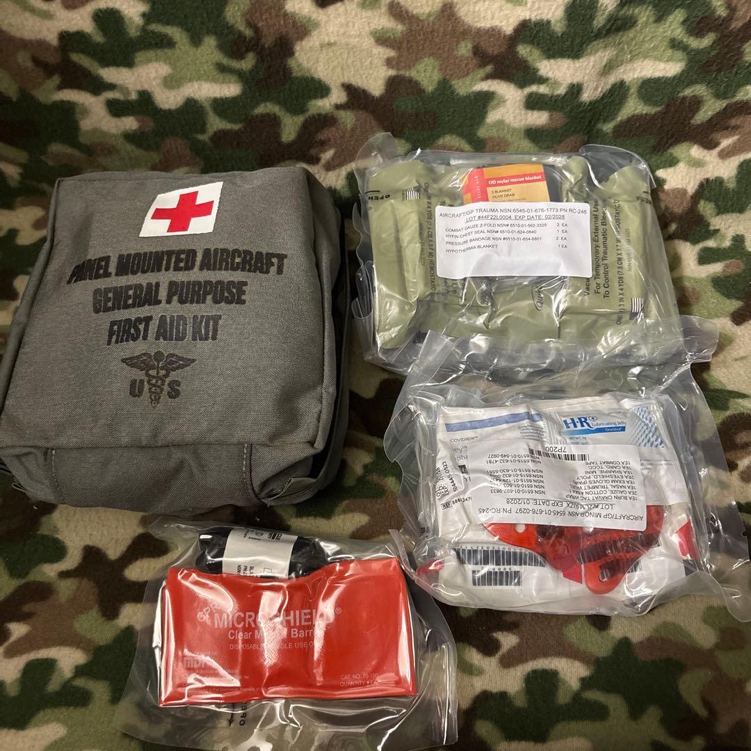 未使用品　米軍実物　メディカルキット　MEDICAL KIT