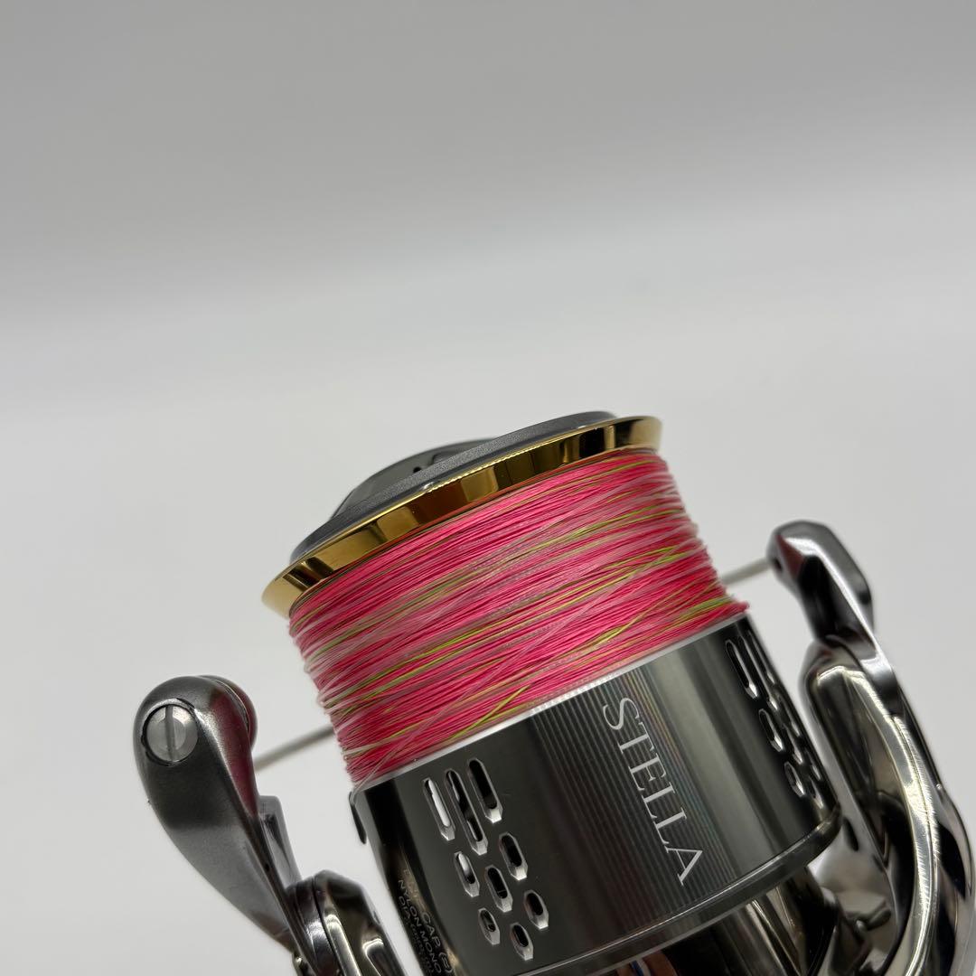 美品✨ 18 ステラ 4000MHG シマノ リール 釣具 フィッシング