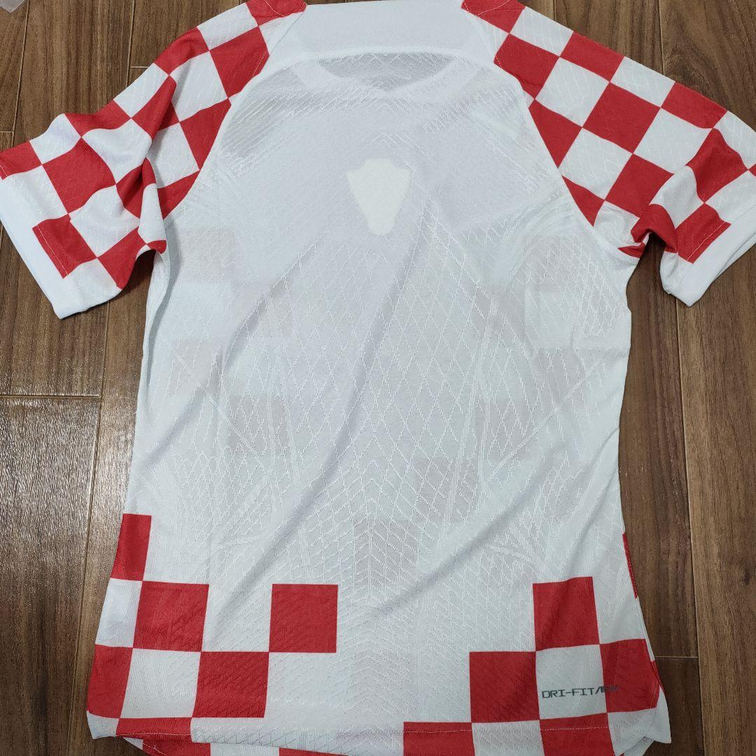 2022/2023クロアチア代表ユニフォームになります。