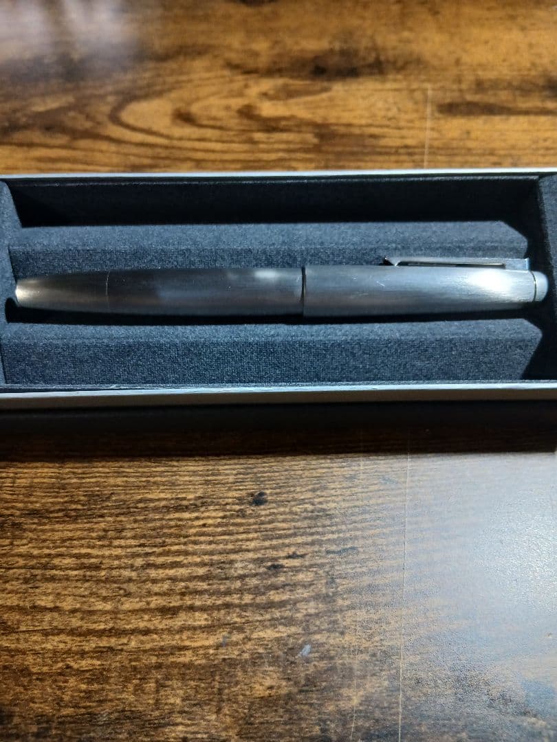 LAMY2000 万年筆 プレミエステンレス 極細 EF