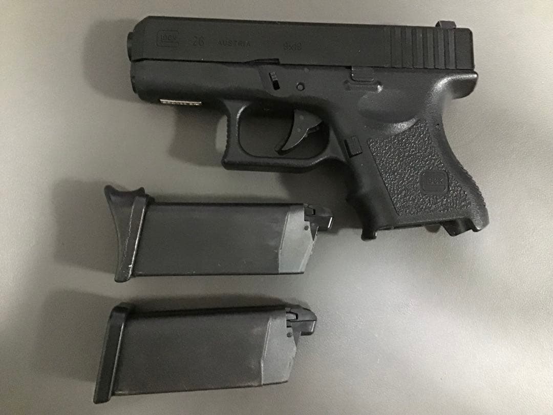 GLOCK 26 ガスガン ブラック マガジン2本付