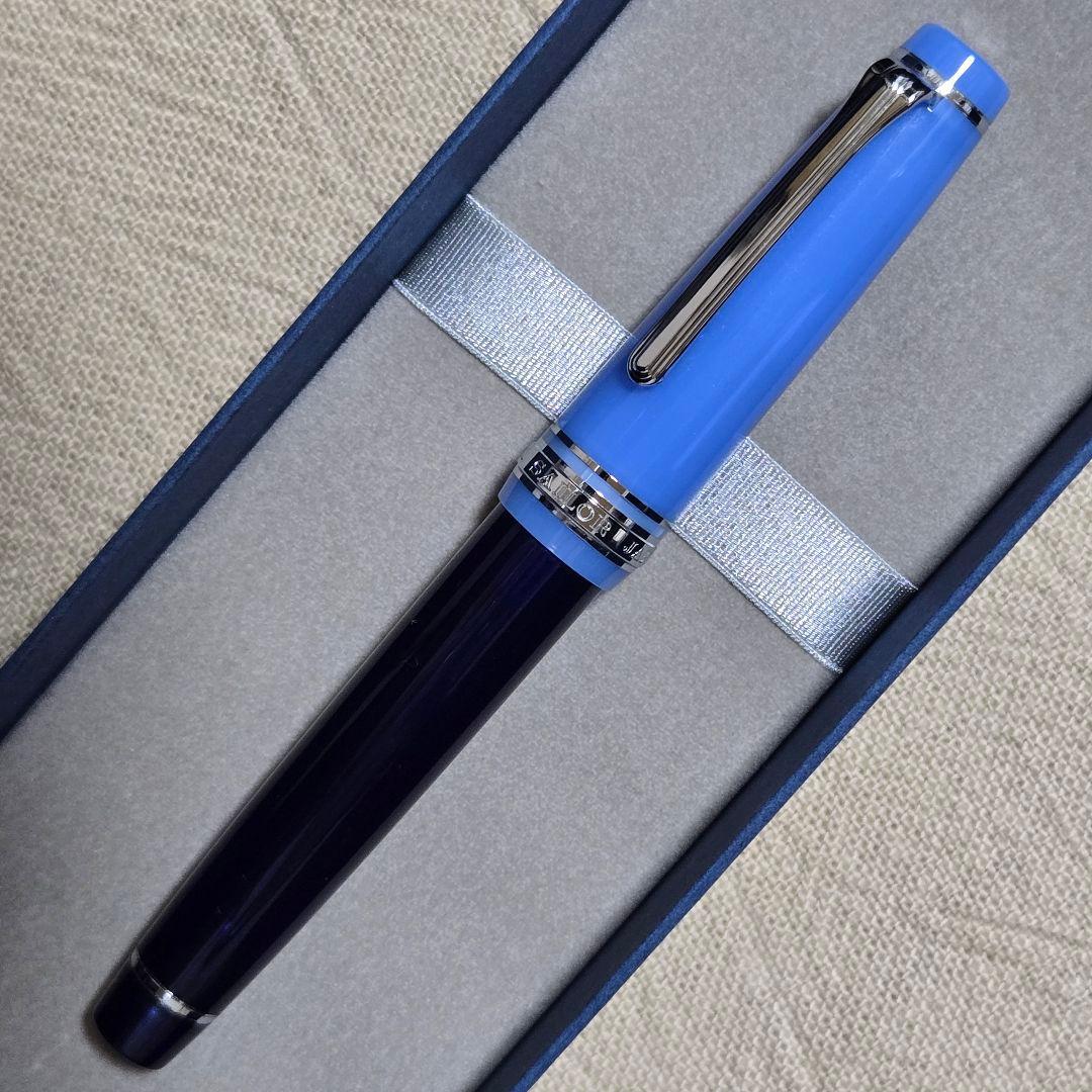 【限定】セーラー万年筆　世界のティータイム　フィーカ　カップアンドソーサー　MF