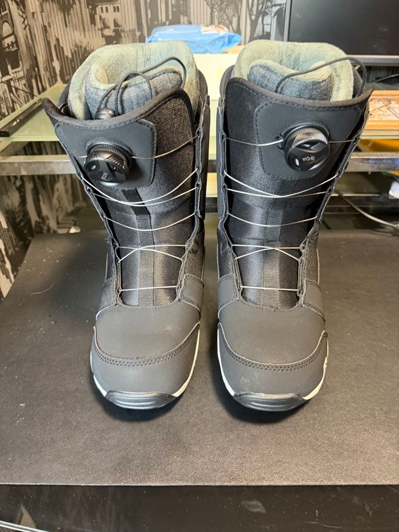 NIDECKERスノーボードブーツ