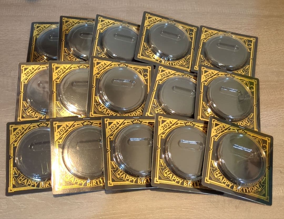 荼毘 轟燈矢 バースデイ缶バッジ 2024 15個セット