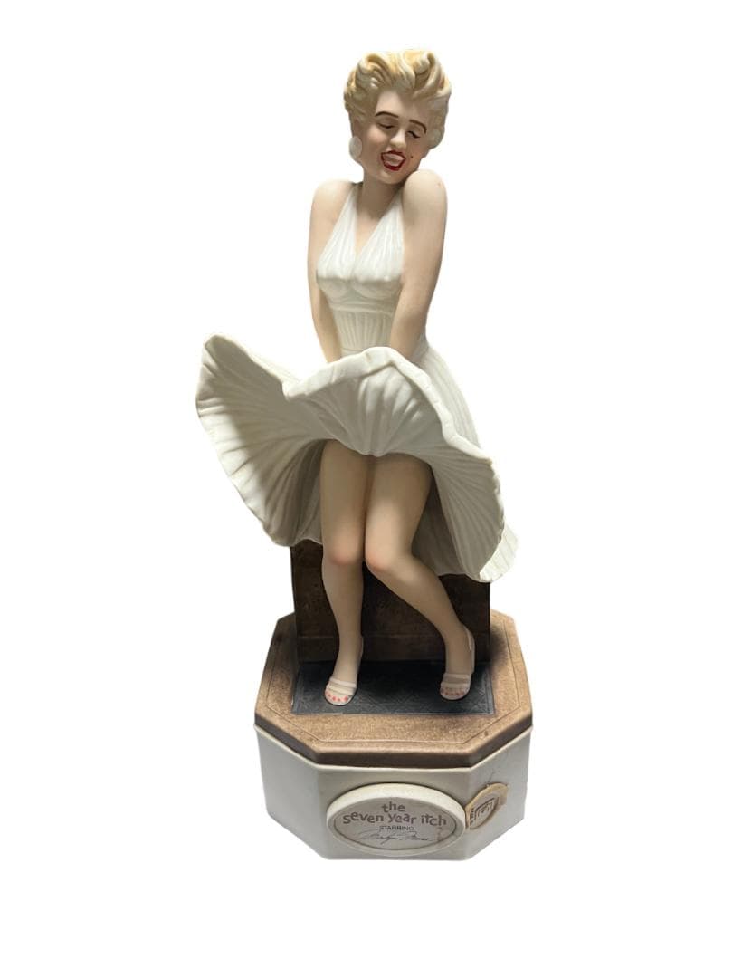 マリリンモンロー 7年目の浮気 陶器ボトル