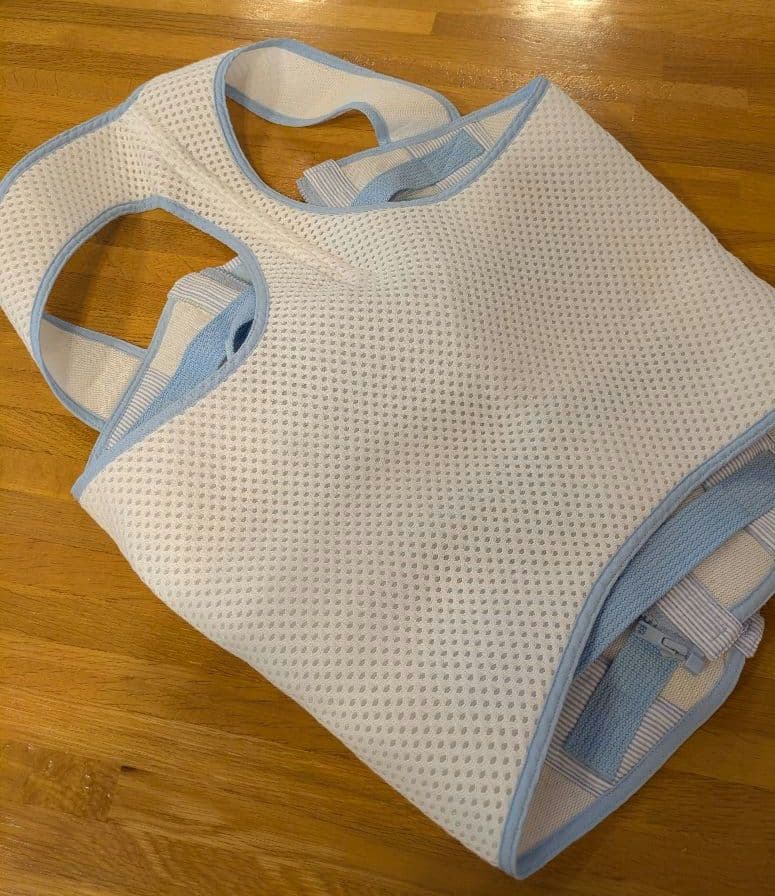 犬用介護ハーネス 　アイアンバロン　寝たままねんねのハニカム胴着 M