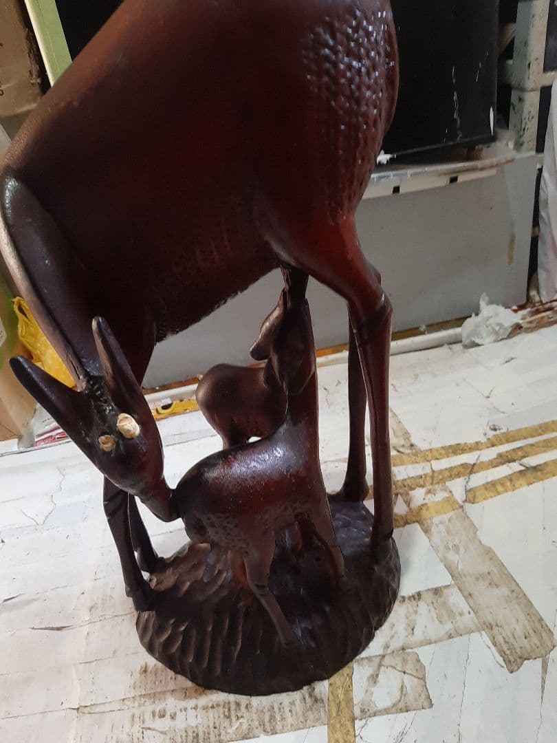 木製親子シカ彫刻 約