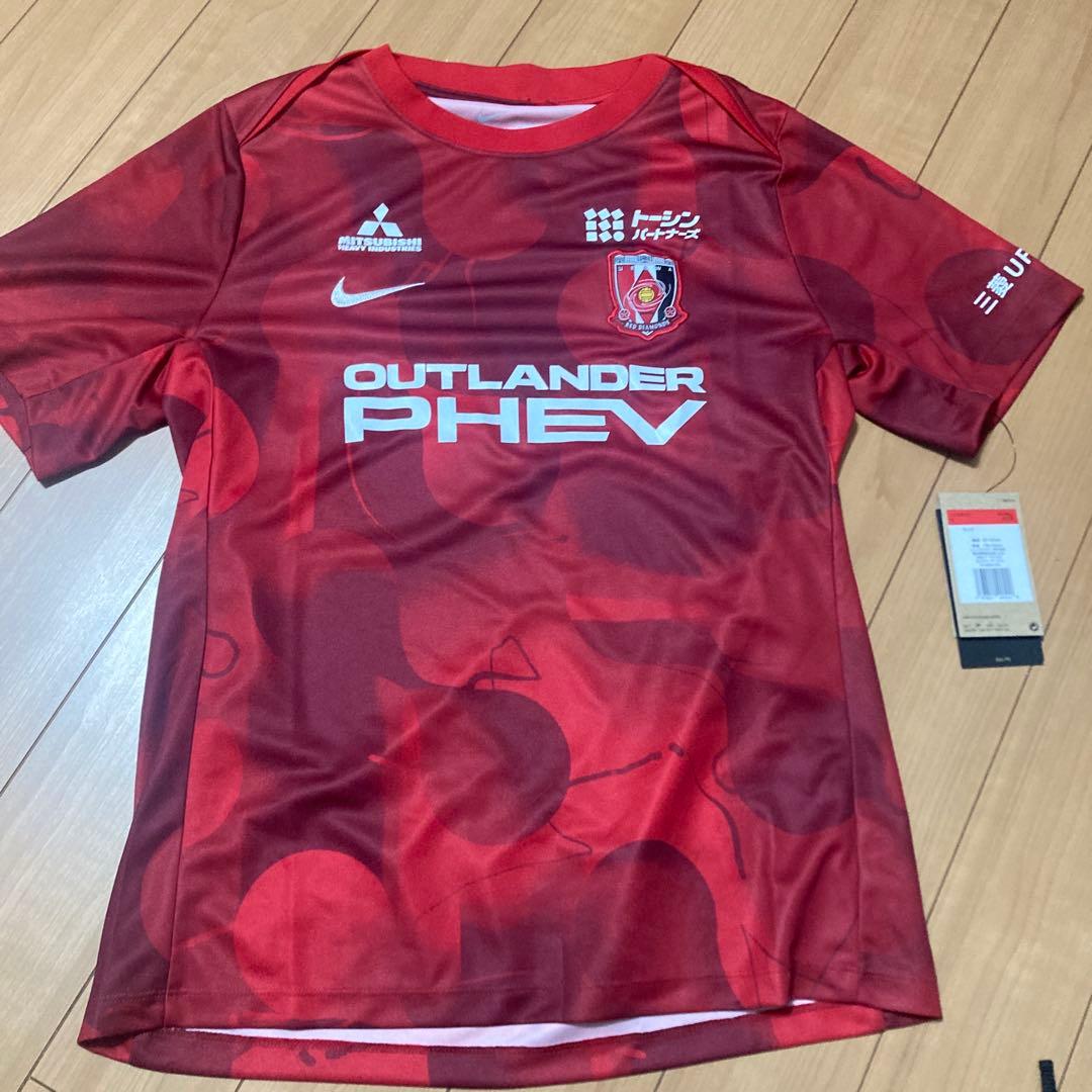 浦和レッズ　ゲームシャツ　ユニフォーム　レプリカ　サッカー　フットサル　ナイキ