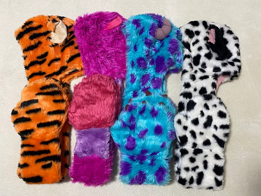 ディズニー ファンキャップ　フード　手袋付き　マフラー　被り物　セット