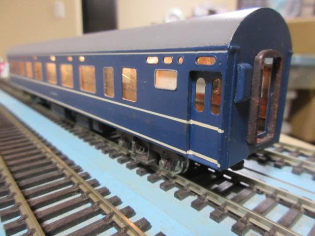 20系 特急形客車 （ナハネ20 ナロネフ21) HOゲージ (金属・カツミ製）