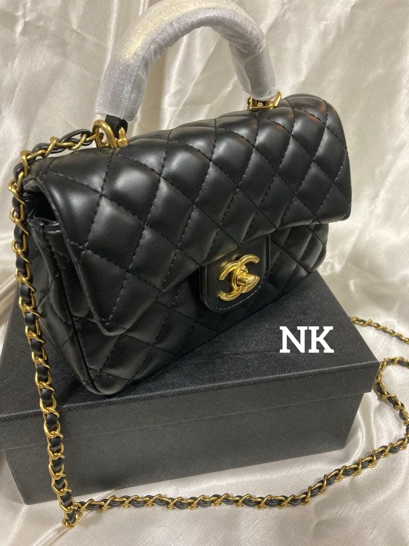 シャネル　ノベルティ ショルダーバッグ　VIP.トップハンドル