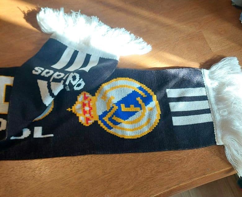 レアル・マドリード100周年記念 マフラー adidas 正規品